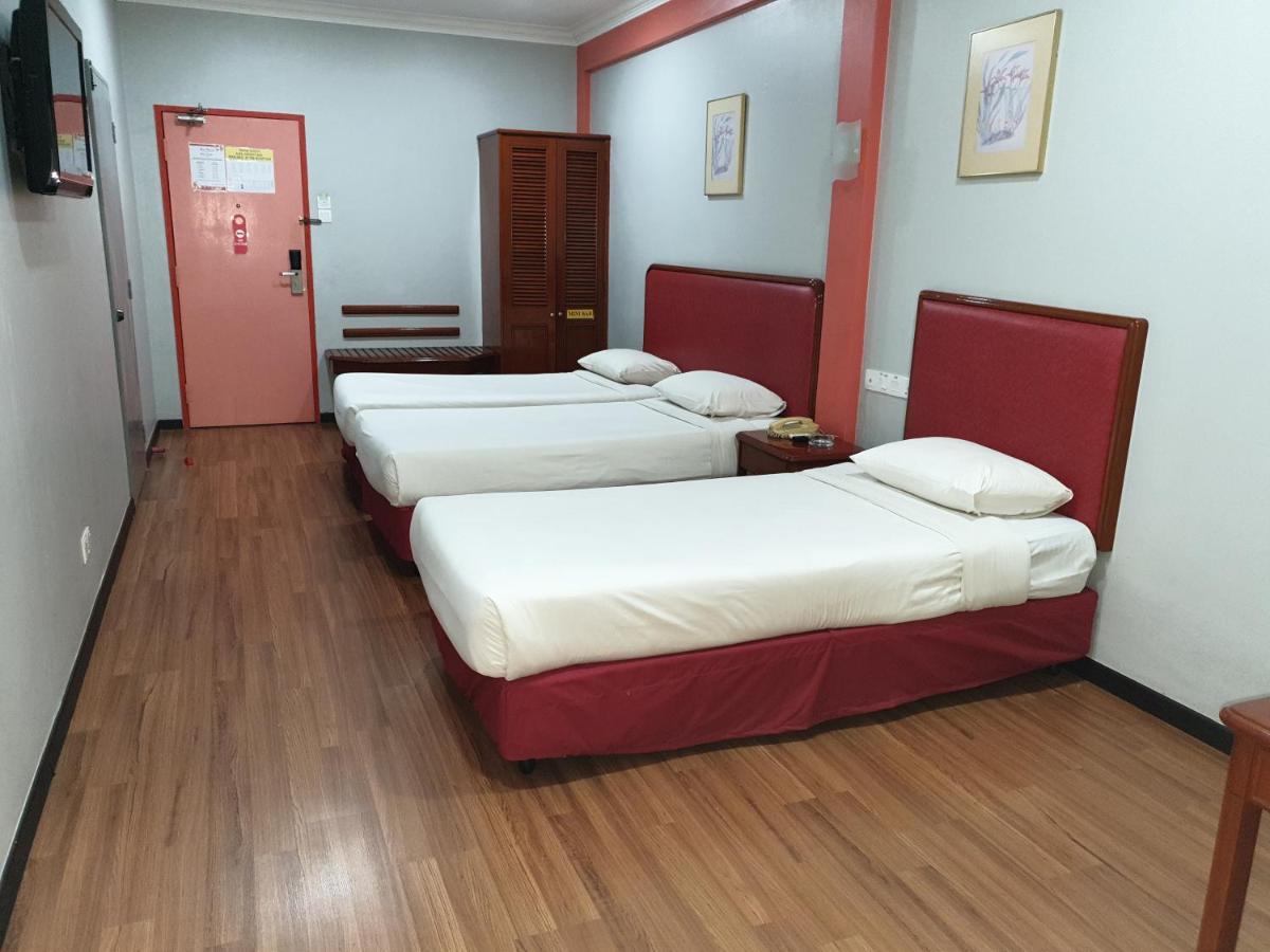 Classic Boutique Hotel Куантан Екстер'єр фото